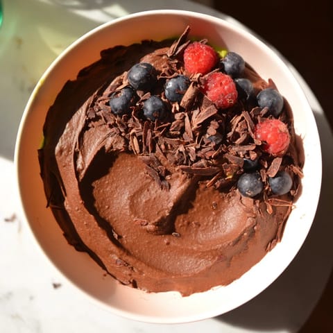 5-Minute Chocolate Avocado Mousse